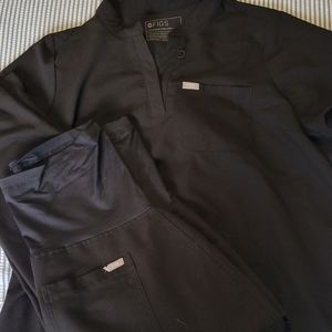 FIGS Maternity Set XL